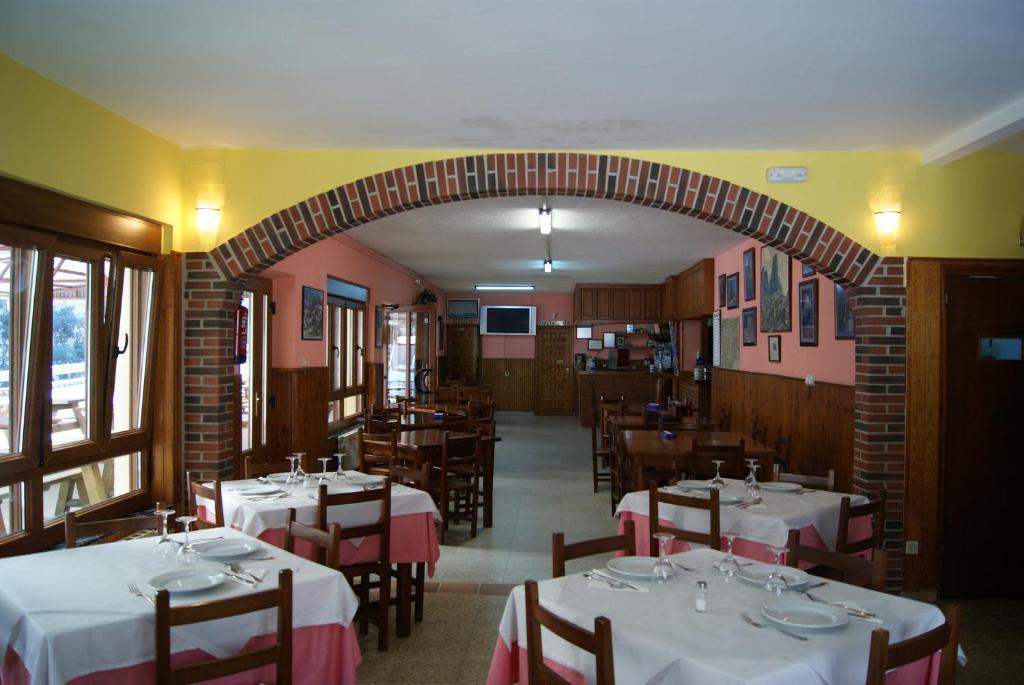 Hotel Garganta Del Cares Poncebos Ngoại thất bức ảnh